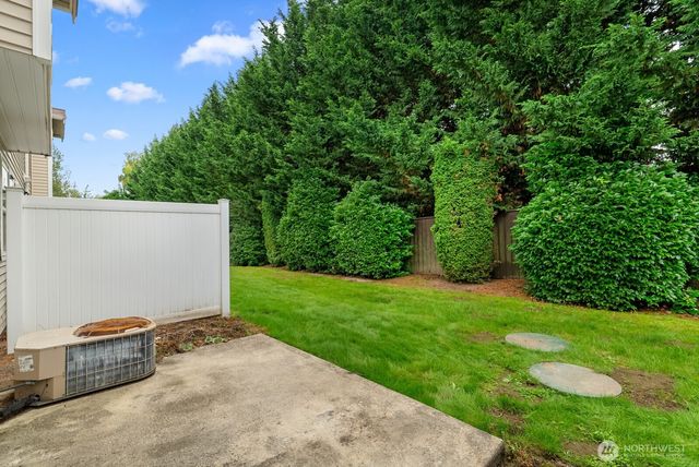 6305 111th Avenue E, Puyallup, WA 98372