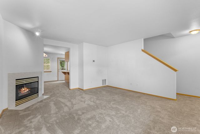 6305 111th Avenue E, Puyallup, WA 98372