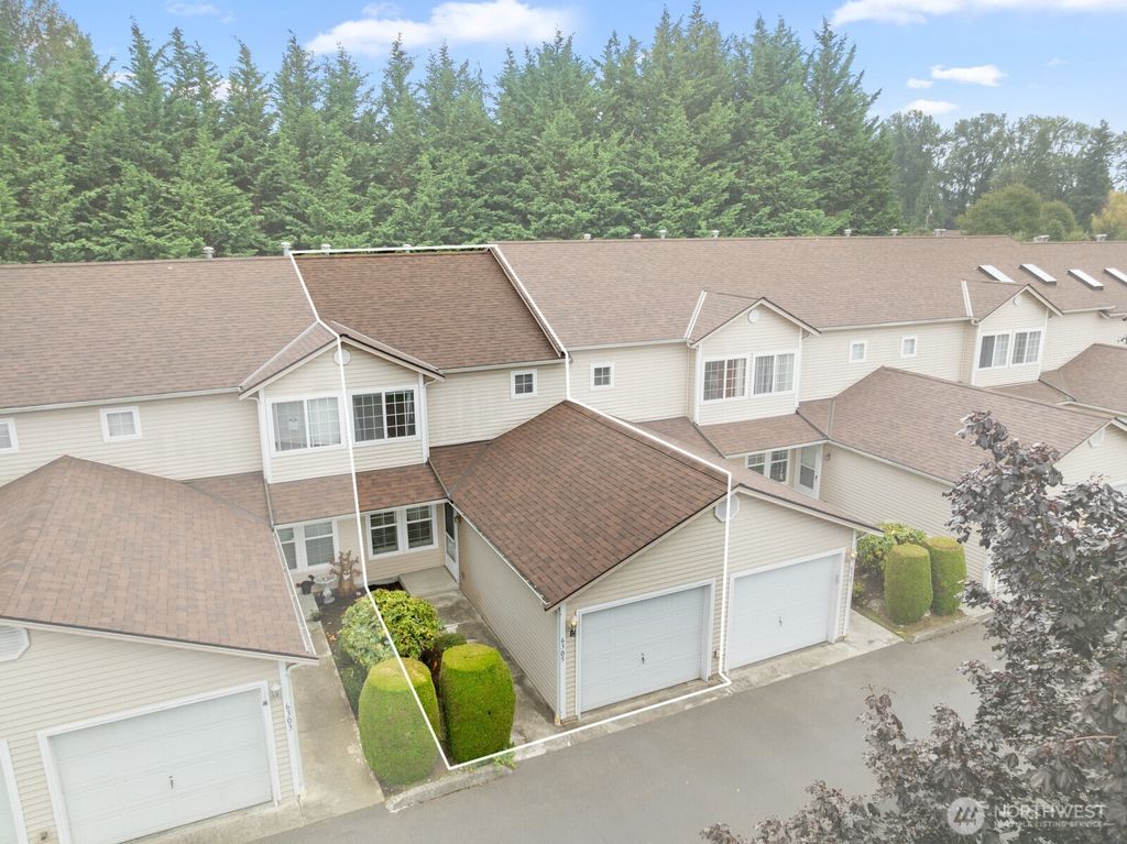 6305 111th Avenue E, Puyallup, WA 98372