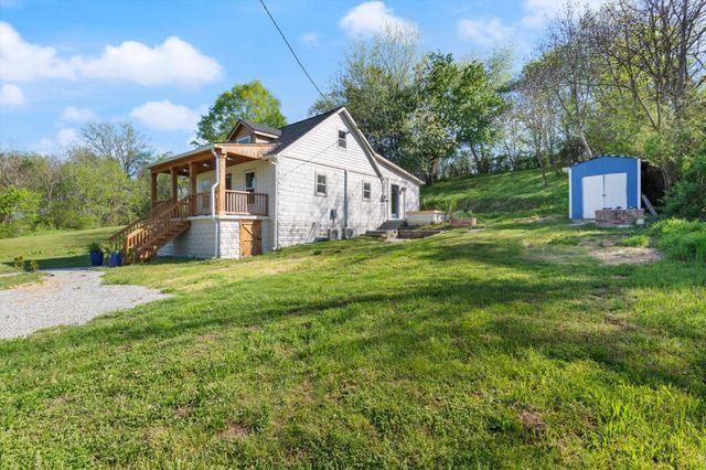 8315 W Sheepneck Rd, Mount Pleasant, TN 38474