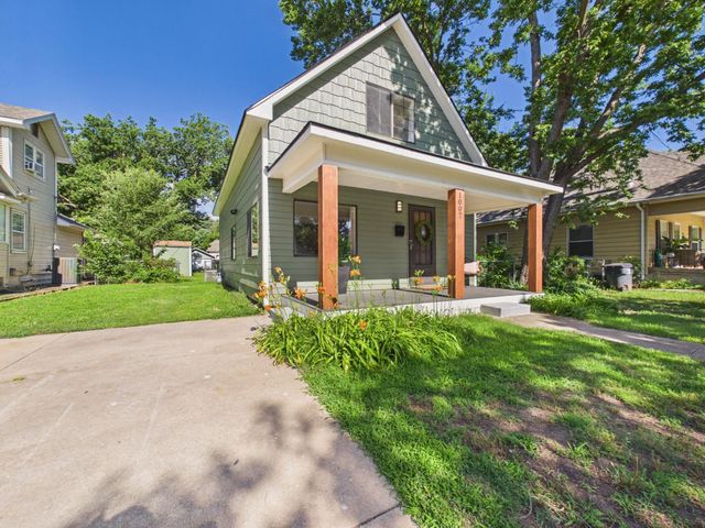 1007 N Jackson Ave, Wichita, KS 67203