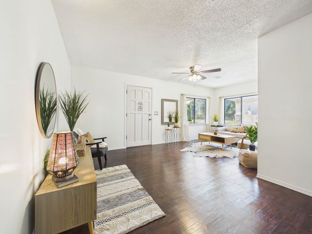 1007 N Jackson Ave, Wichita, KS 67203