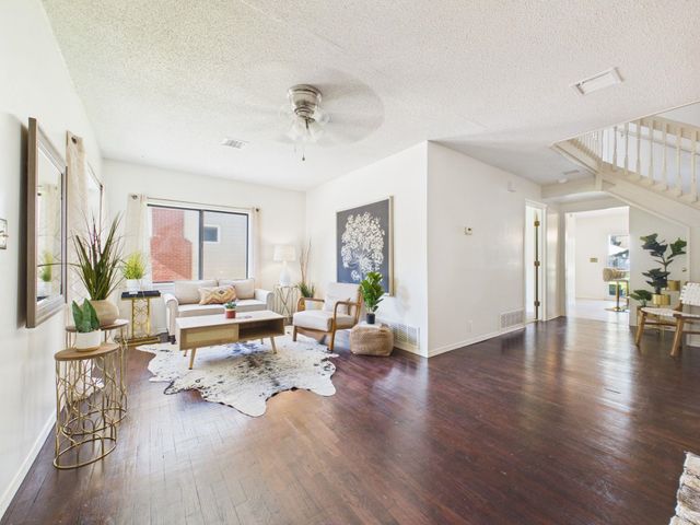 1007 N Jackson Ave, Wichita, KS 67203