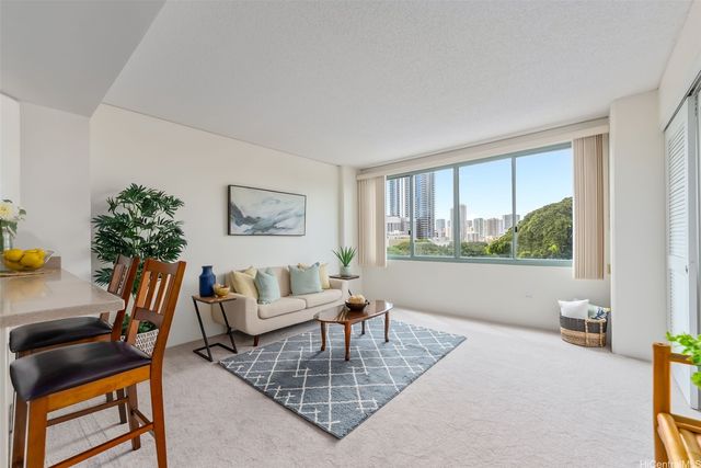 1314 Kalakaua Avenue 404, Honolulu, HI 96826