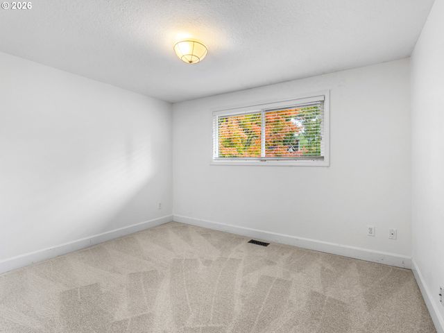 15815 Sw 88TH Ave, Portland, OR 97224