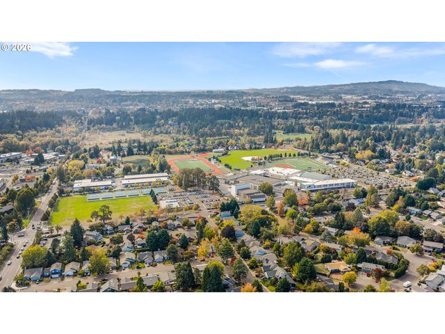 15815 Sw 88TH Ave, Portland, OR 97224