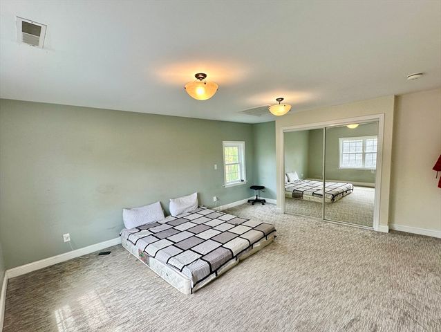 254 Franklin St 2, Framingham, MA 01702