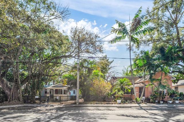 3554 William Ave, Miami, FL 33133