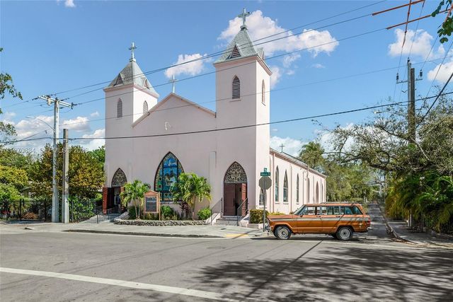 3554 William Ave, Miami, FL 33133