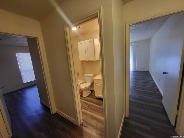 9840 Ardash, San Antonio, TX 78250