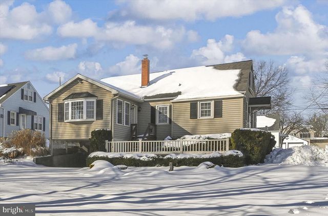 538 W LOCUST ST, Lebanon, PA 17042