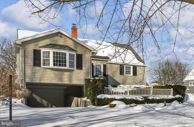 538 W LOCUST ST, Lebanon, PA 17042