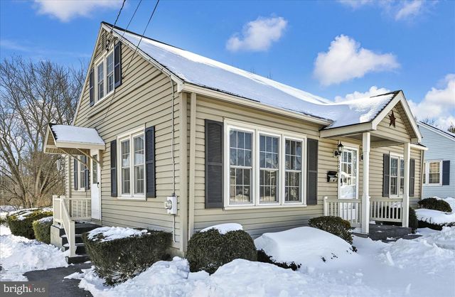 538 W LOCUST ST, Lebanon, PA 17042