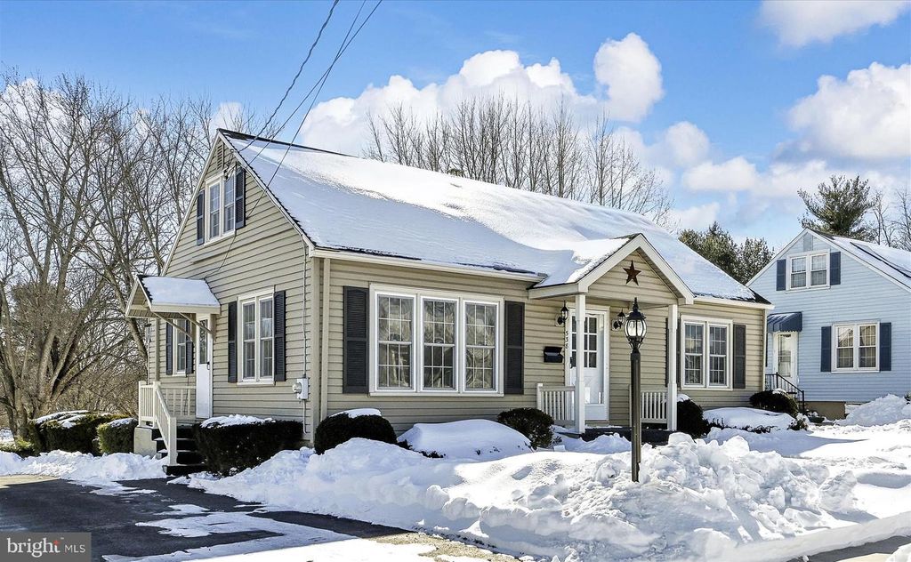 538 W LOCUST ST, Lebanon, PA 17042