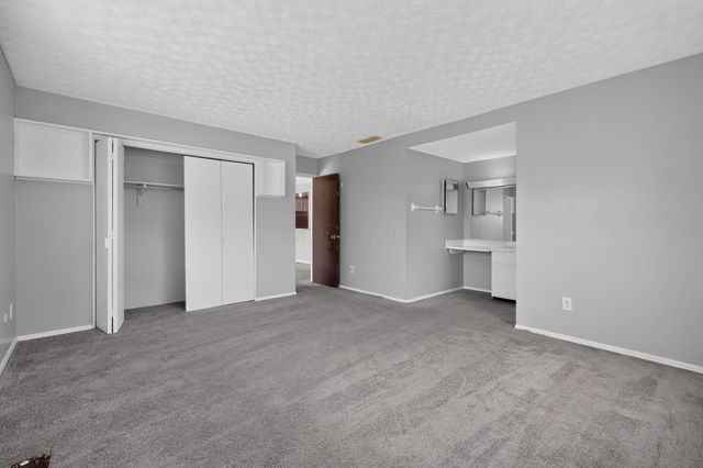 21 Kalu Place, Westerville, OH 43081