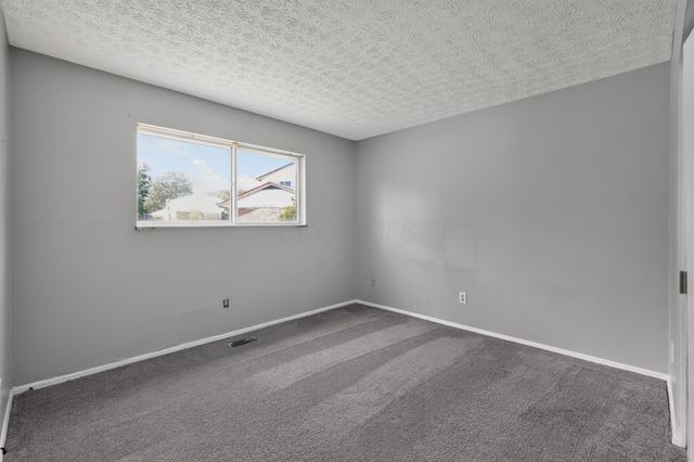 21 Kalu Place, Westerville, OH 43081