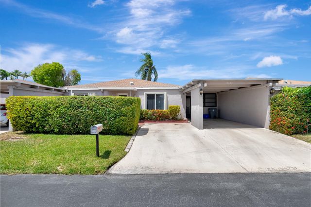 14882 Wildflower Lane, Delray Beach, FL 33446