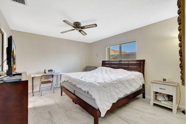 14882 Wildflower Lane, Delray Beach, FL 33446