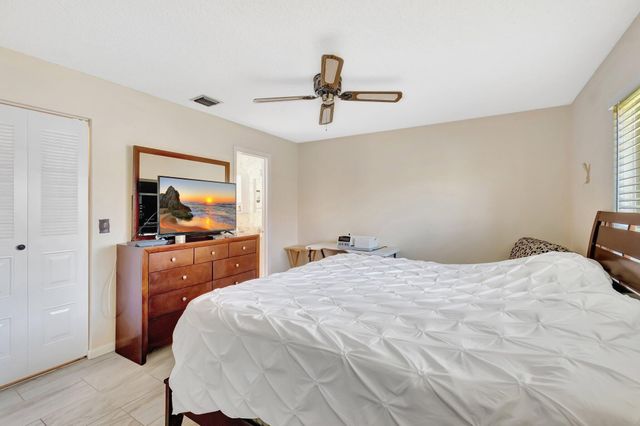 14882 Wildflower Lane, Delray Beach, FL 33446