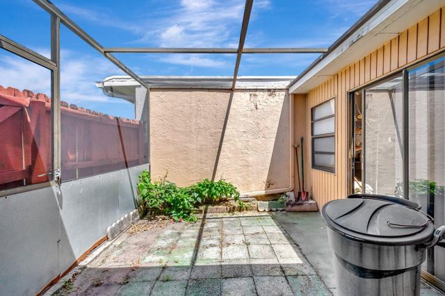 14882 Wildflower Lane, Delray Beach, FL 33446