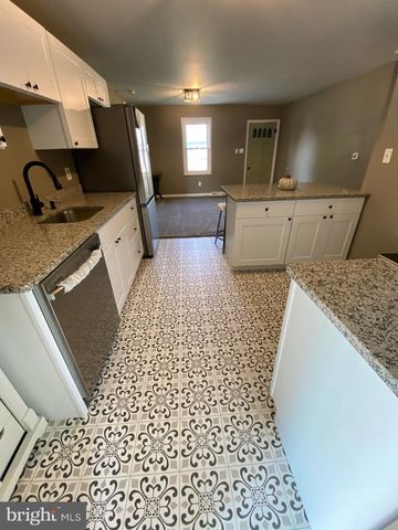 112 HIGHLAND AVE, Pennsville, NJ 08070