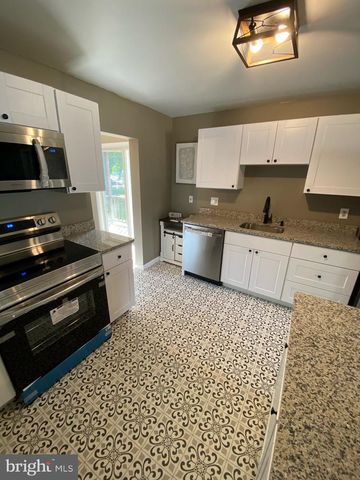 112 HIGHLAND AVE, Pennsville, NJ 08070