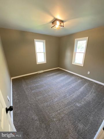 112 HIGHLAND AVE, Pennsville, NJ 08070