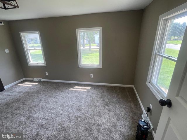 112 HIGHLAND AVE, Pennsville, NJ 08070