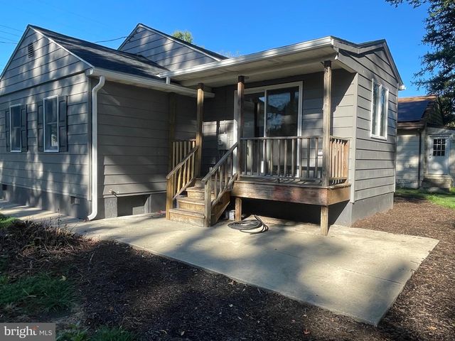 112 HIGHLAND AVE, Pennsville, NJ 08070