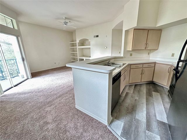 7360 WESTPOINTE BOULEVARD 132, Orlando, FL 32835