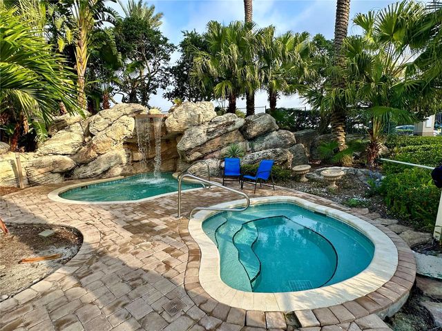 7360 WESTPOINTE BOULEVARD 132, Orlando, FL 32835