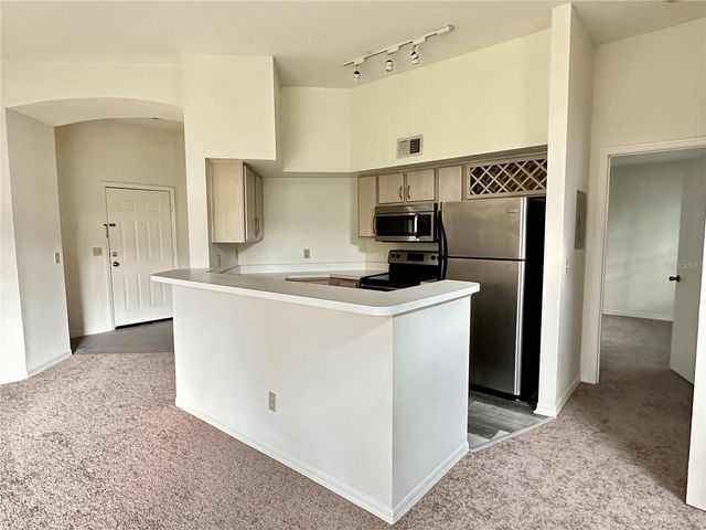 7360 WESTPOINTE BOULEVARD 132, Orlando, FL 32835