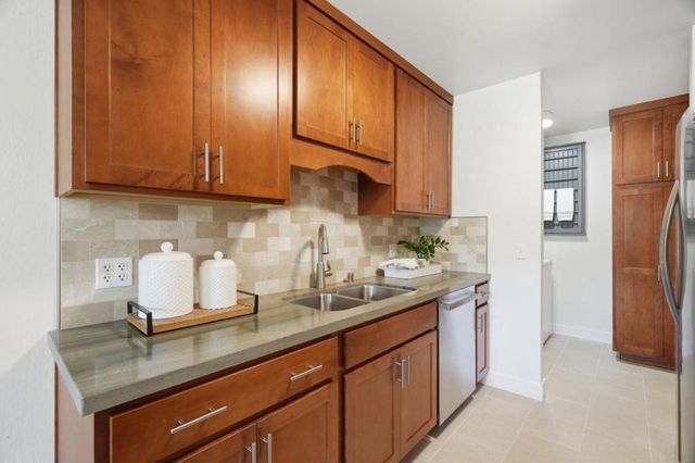 1141 Virginia Avenue, Campbell, CA 95008