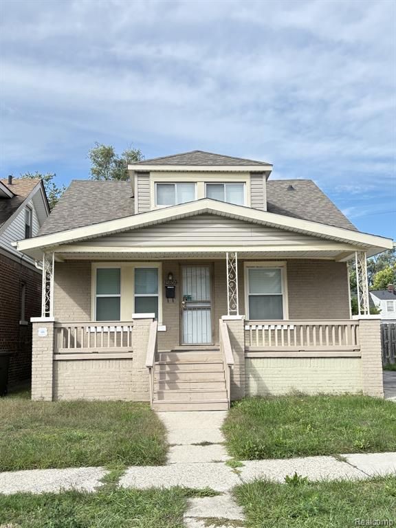 15859 Santa Rosa Drive, Detroit, MI 48238