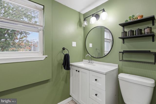 2756 PLUM ST, Philadelphia, PA 19137
