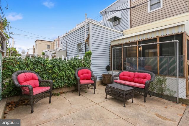 2756 PLUM ST, Philadelphia, PA 19137