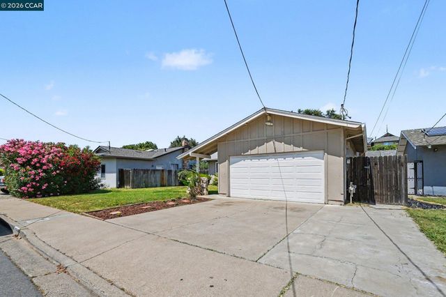 123 E Lake Dr, Antioch, CA 94509