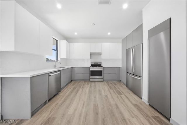 1024 Halby AVE S, Lehigh Acres, FL 33974