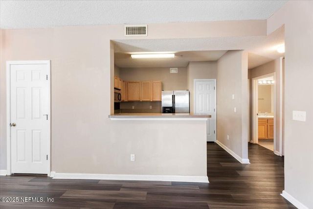 575 OAKLEAF PLANTATION Parkway 901, Orange Park, FL 32065