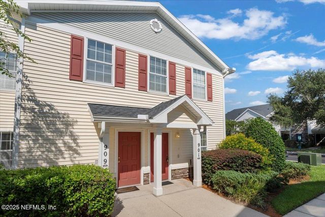 575 OAKLEAF PLANTATION Parkway 901, Orange Park, FL 32065