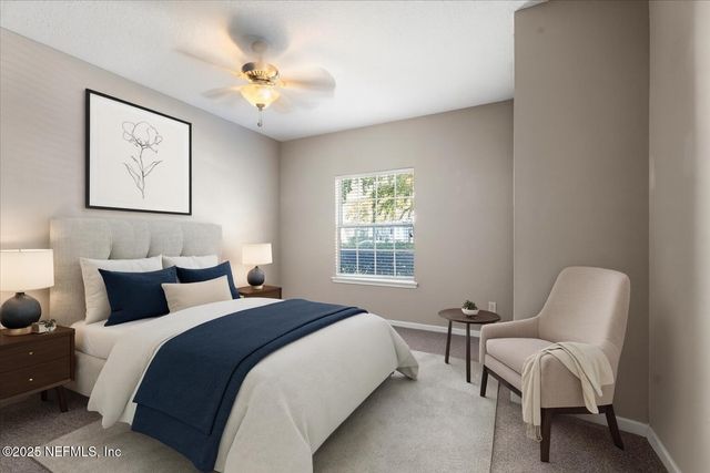 575 OAKLEAF PLANTATION Parkway 901, Orange Park, FL 32065