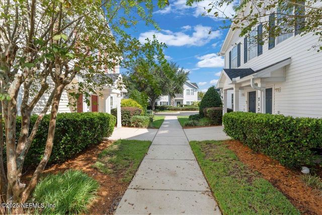 575 OAKLEAF PLANTATION Parkway 901, Orange Park, FL 32065