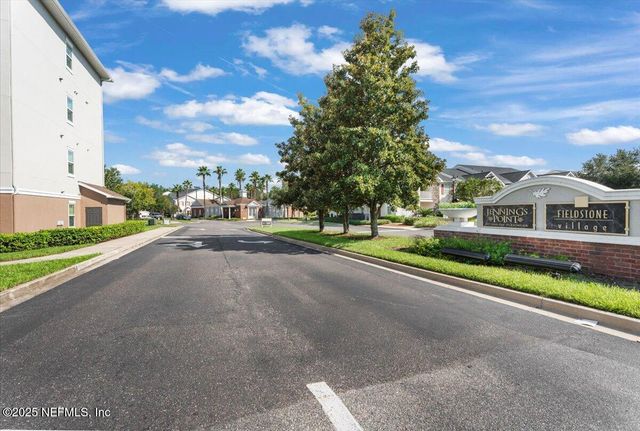 575 OAKLEAF PLANTATION Parkway 901, Orange Park, FL 32065