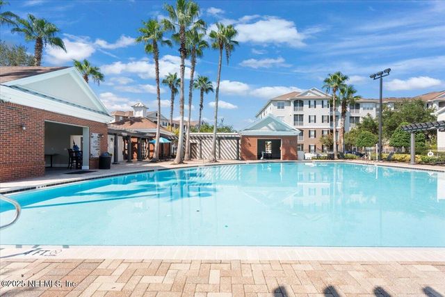 575 OAKLEAF PLANTATION Parkway 901, Orange Park, FL 32065