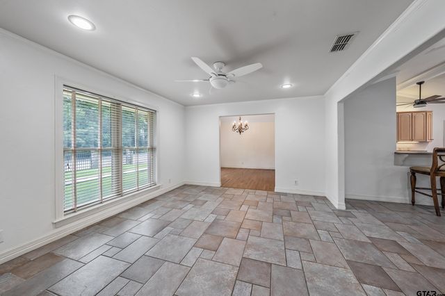 231 W Cumberland Rd, Tyler, TX 75703