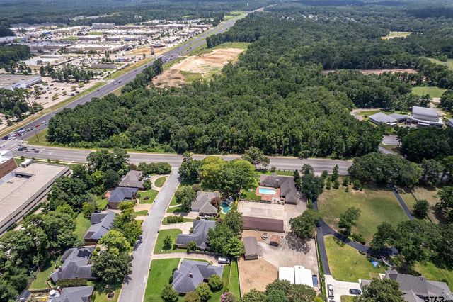 231 W Cumberland Rd, Tyler, TX 75703