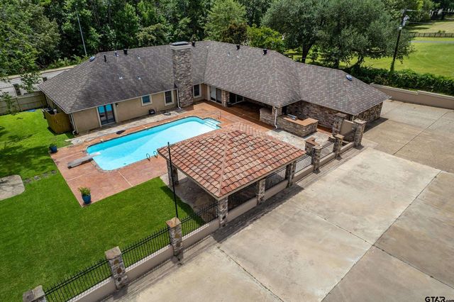 231 W Cumberland Rd, Tyler, TX 75703