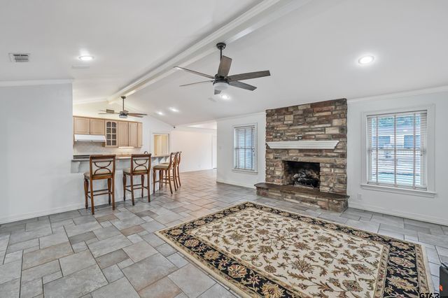 231 W Cumberland Rd, Tyler, TX 75703