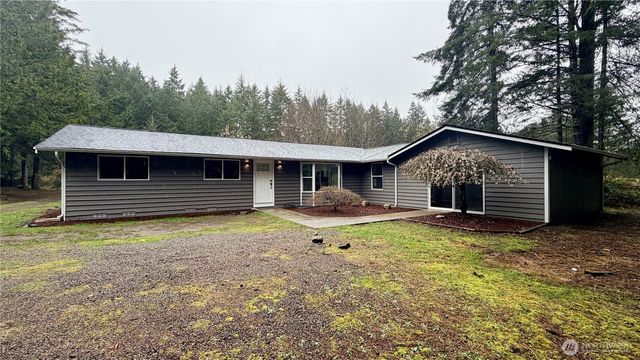 11 Webb Road SW, Lakebay, WA 98349