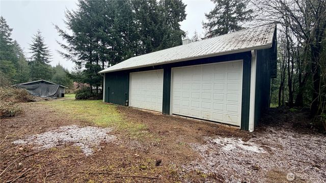 11 Webb Road SW, Lakebay, WA 98349